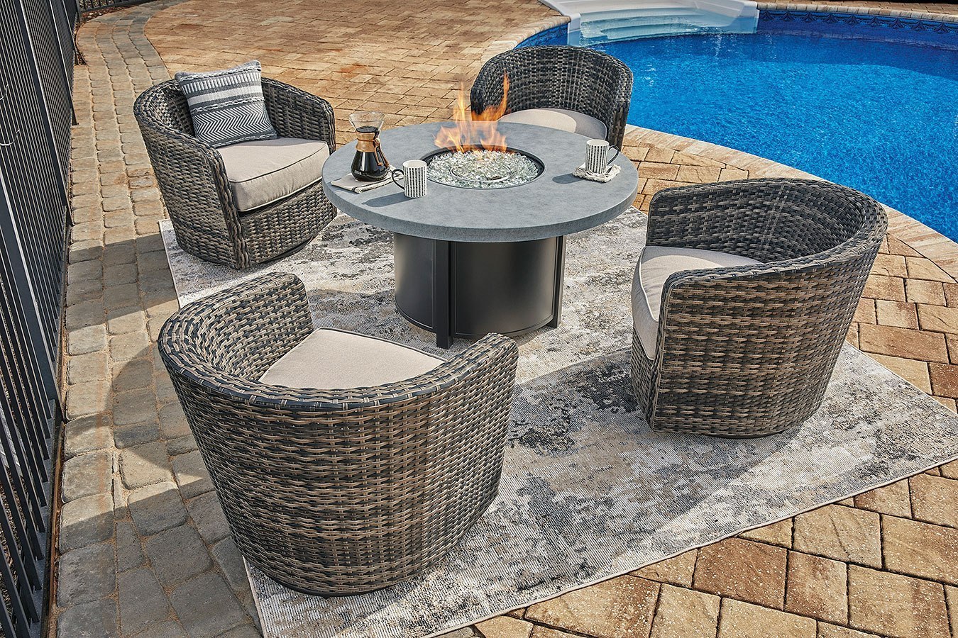 Your New Outdoor Paradise, Part 2: Chilling Outdoors